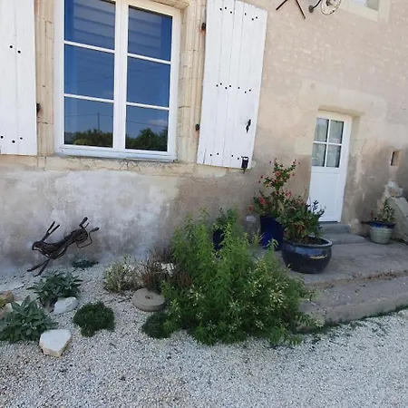 Les Fleurs De La Brise Bed & Breakfast Nueil-sous-Faye